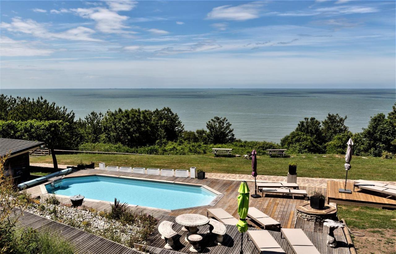 Domaine Du Grand Bec Bed & Breakfast Villerville Exterior photo